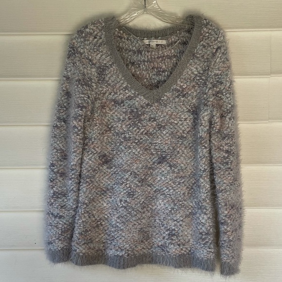 L.C. Lauren Conrad V-Neck Sweater Sz M - Picture 1 of 8